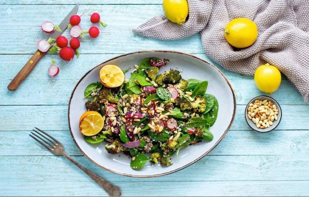 Broccoli and Quinoa Salad with Lemon Vinaigrette