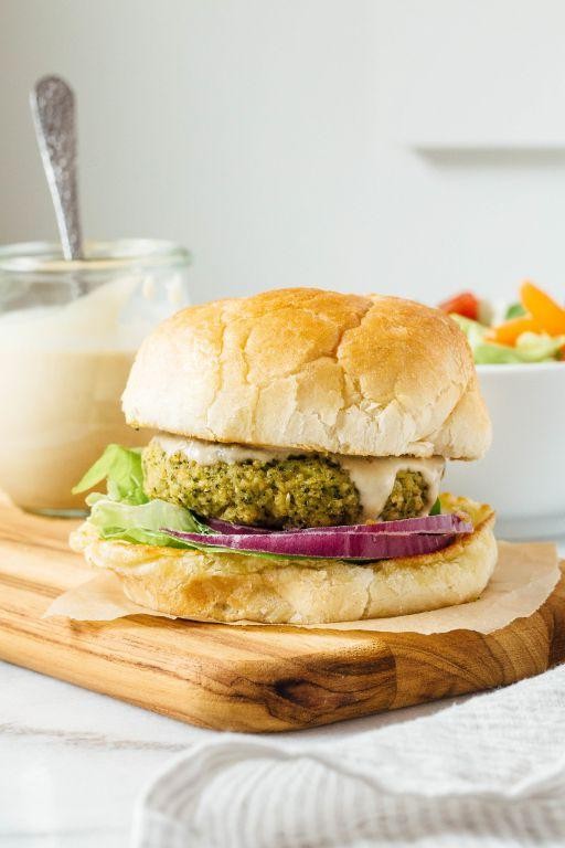 Broccoli and White Bean Veggie Burgers
