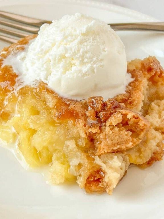 Brown Butter Pineapple Crumble Dump Cake