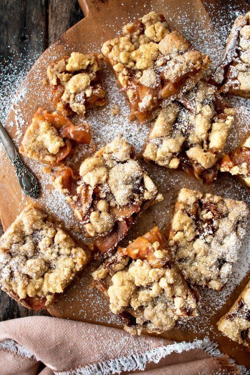 Brown Sugar Cinnamon Apple Crumble