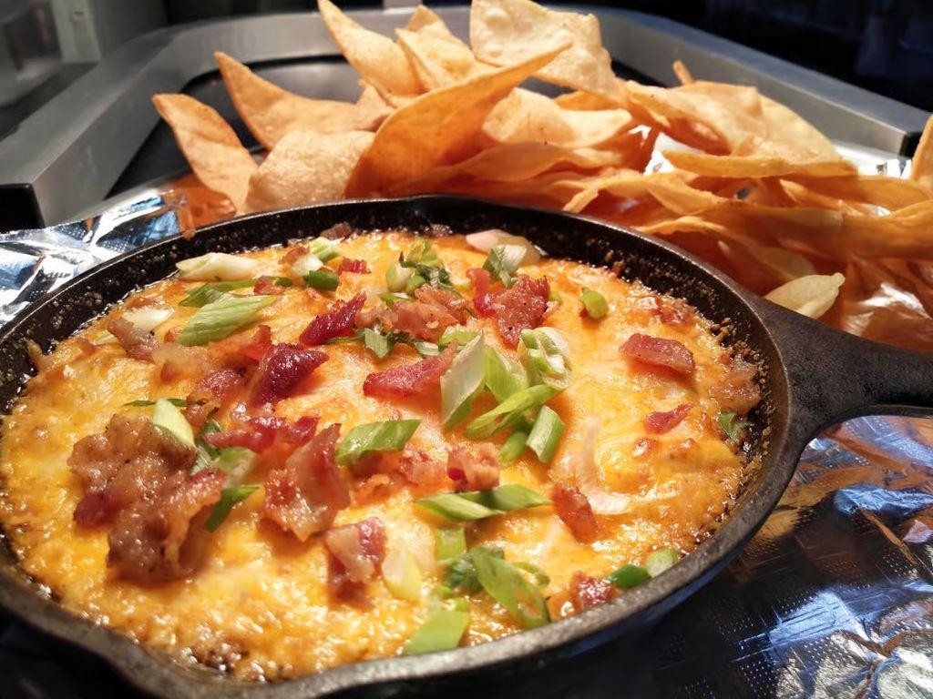 Buffalo-Style Pimento Cheese Spread