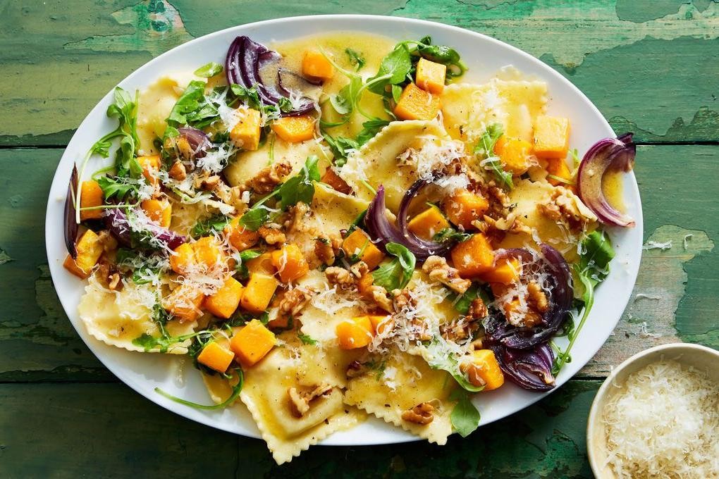 Butternut Squash Ravioli Salad with Arugula and Pecans