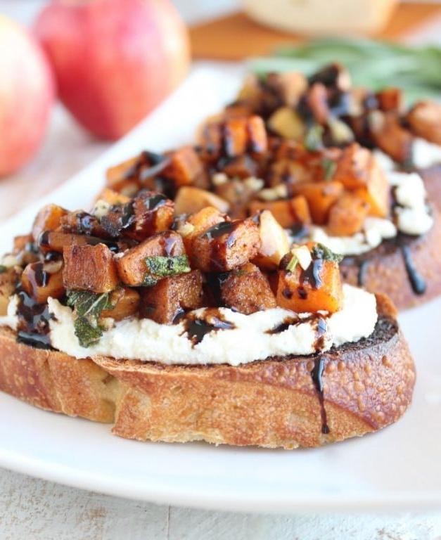 Butternut Squash and Apple Bruschetta