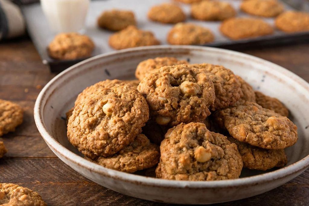 Butterscotch Macadamia Nut Cookies