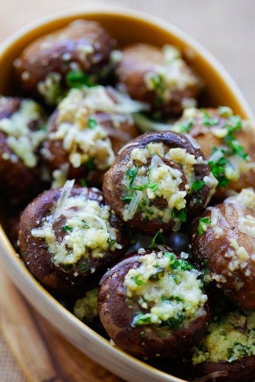 Buttery Parmesan Garlic Roasted Mushrooms