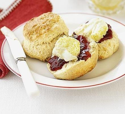 Buttery Scones with Jam