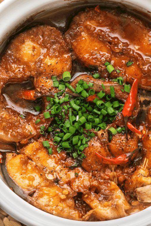 Ca Kho To (Caramelized Fish in Clay Pot)