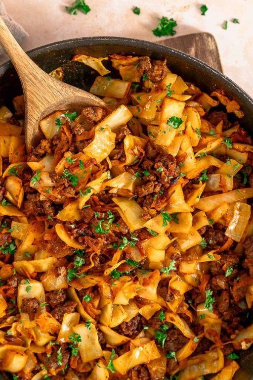 Cabbage and Beef Mince Skillet