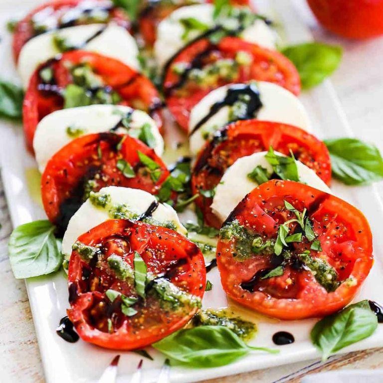 Caprese Salad with Pesto Sauce