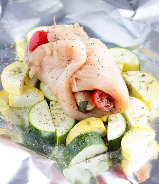 Caprese Stuffed Chicken Foil Packets