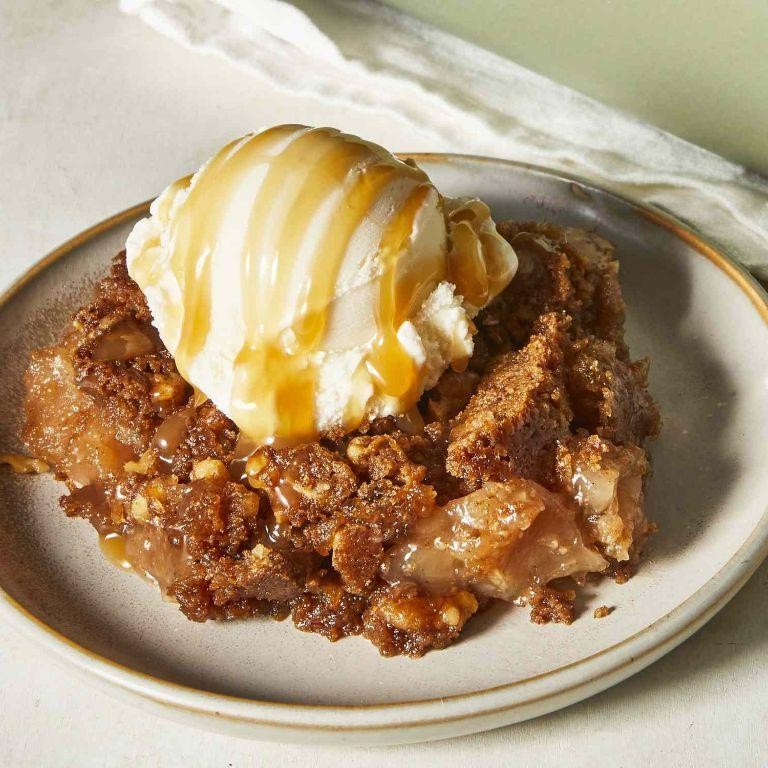 Caramel Apple Dump Cake