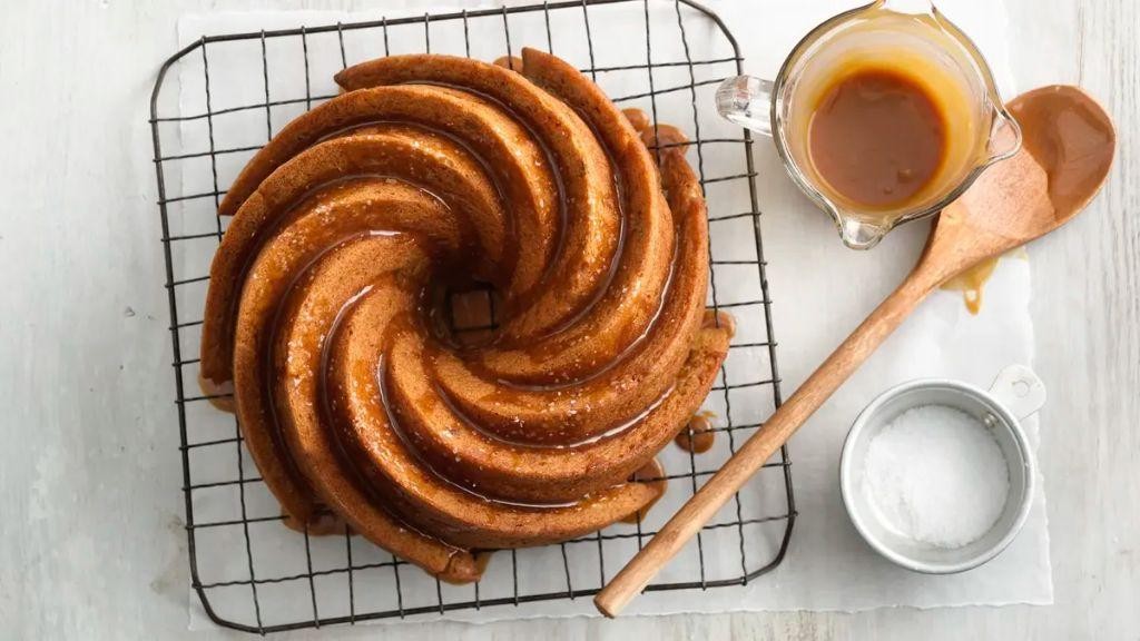 Caramel Banana Cake Mix Bundt