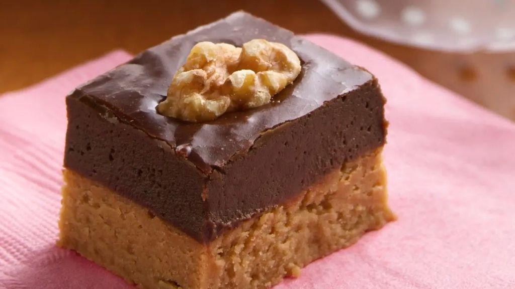 Caramel Hershey Kiss Fudge Squares