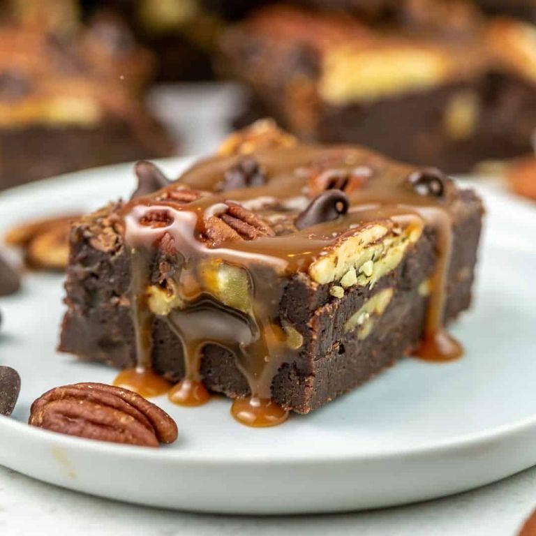 Caramel Pecan Turtle Brownie Bars