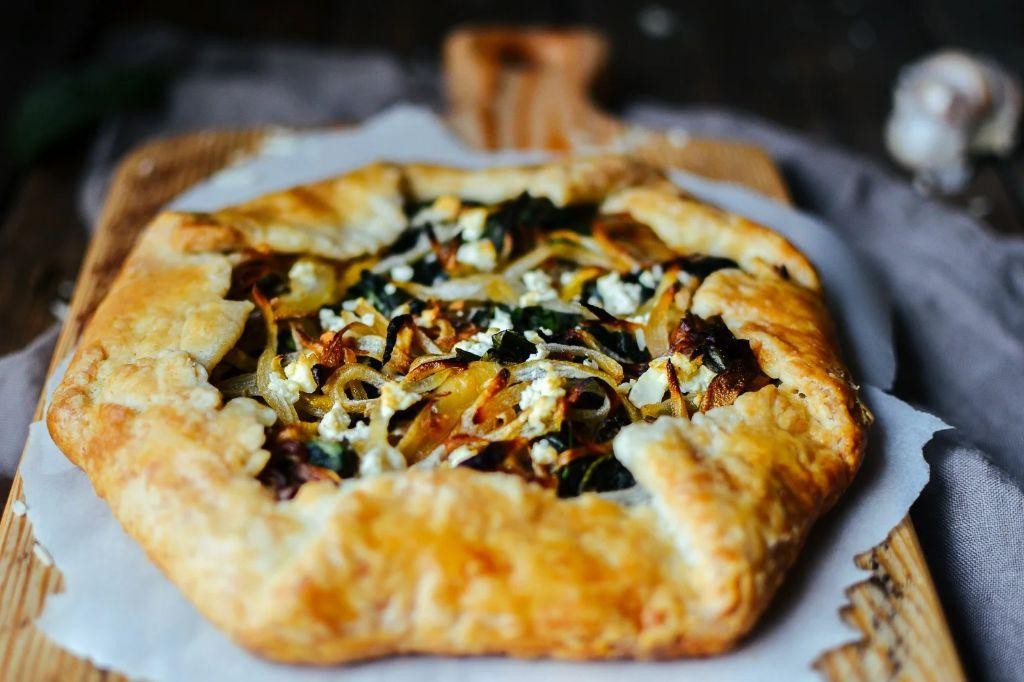 Caramelized Onion and Spinach Galette
