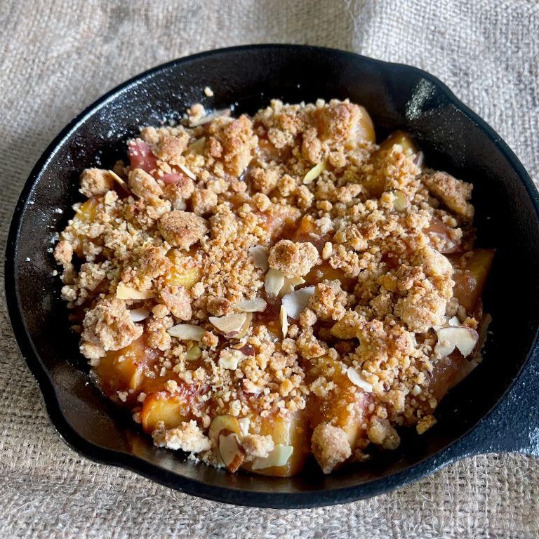 Cardamom-Spiced Fresh Peach Crisp