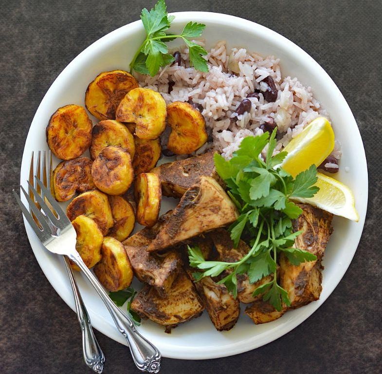 Caribbean Jackfruit Curry with Plantains