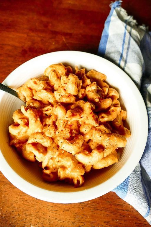 Cauliflower Mac and Cheese with Chickpea Pasta
