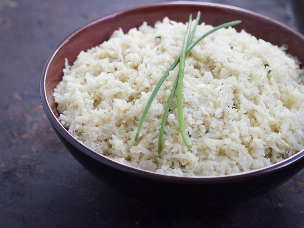 Cauliflower Rice with Garlic and Ginger