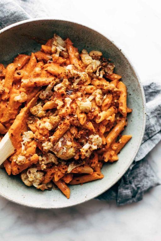 Cauliflower and Red Pepper Macaroni