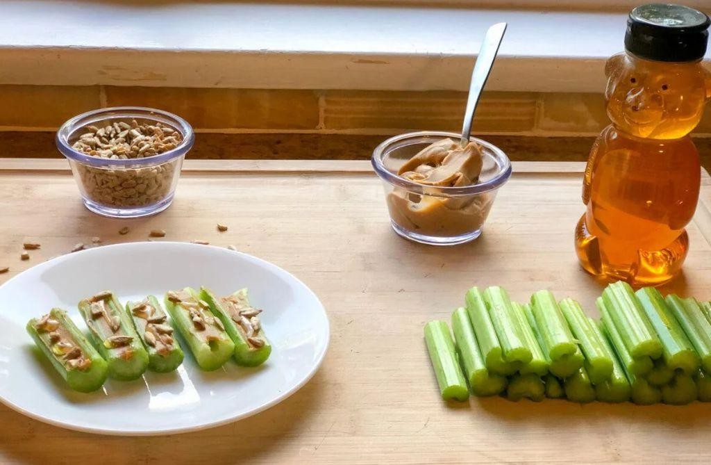 Celery and Peanut Butter Energy Bites