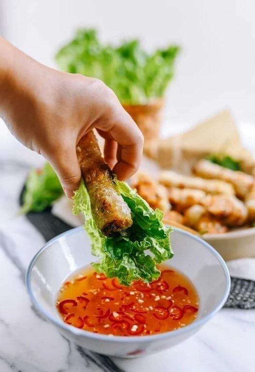 Cha Gio (Vietnamese Fried Spring Rolls)