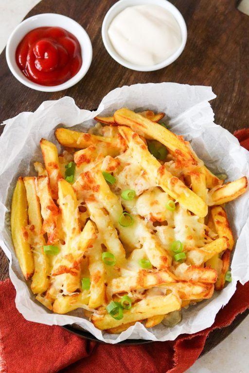 Cheddar Cheese and Chive Air Fryer Potato Chips