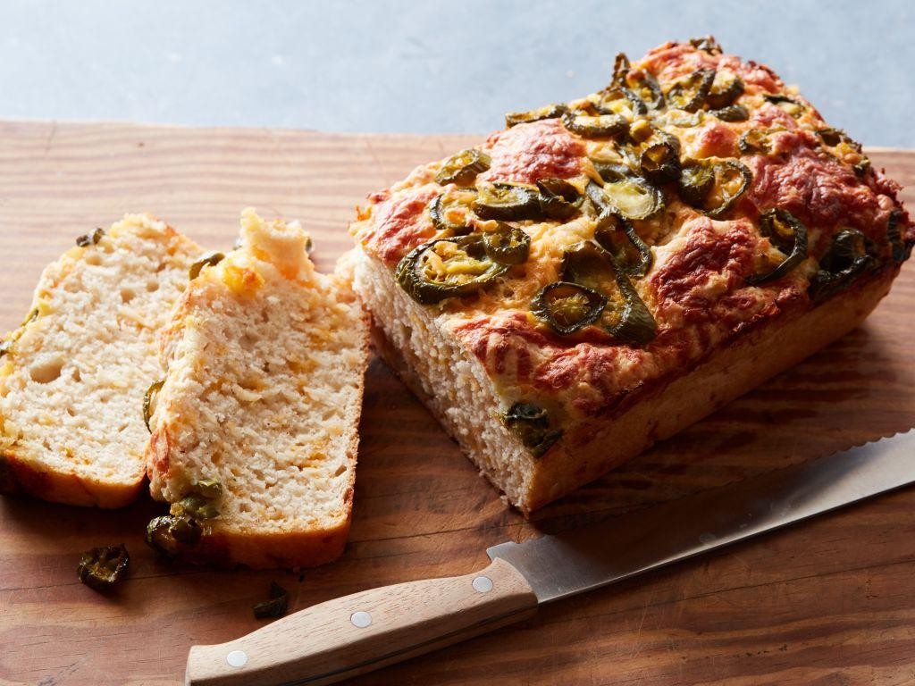 Cheddar Jalapeño Beer Bread