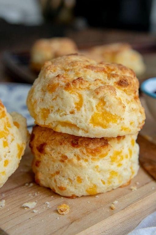 Cheddar and Chive Gluten Free Bisquick Scones