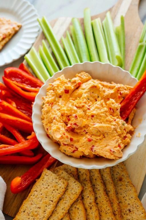 Cheddar and Pimento Cheese Blend
