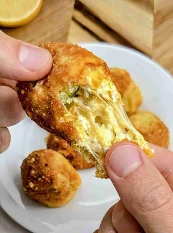 Cheesy Air Fryer Pickle Bites