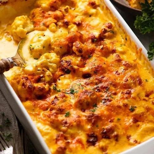 Cheesy Baked Cauliflower Gratin