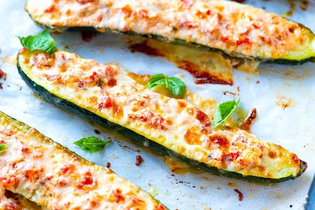 Cheesy Baked Zucchini Boats