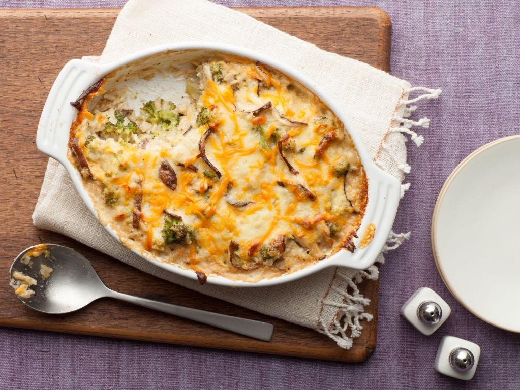 Cheesy Broccoli and Mushroom Casserole