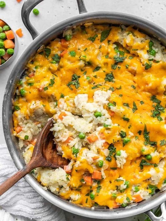 Cheesy Chicken and Rice Skillet