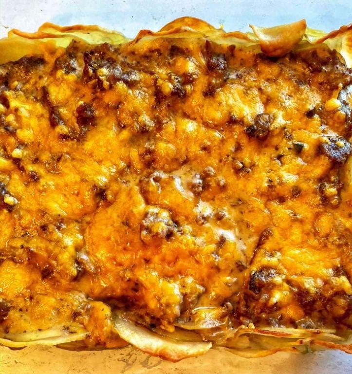 Cheesy Ground Beef and Potato Casserole
