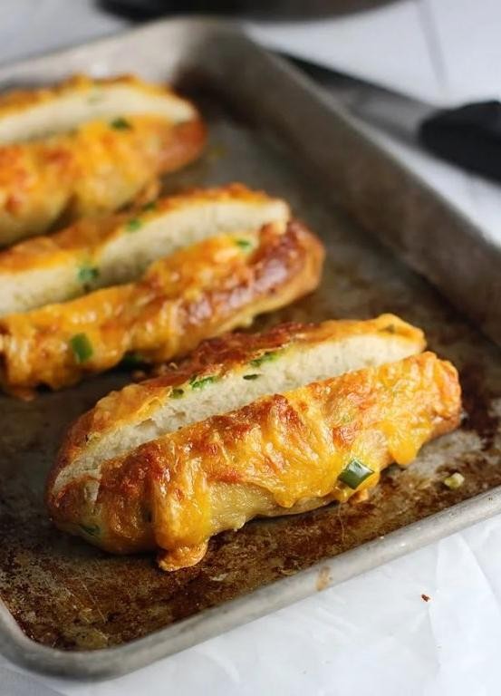 Cheesy Jalapeño Hot Dog Buns