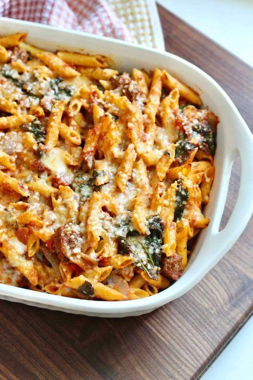 Cheesy Kale and Beef Pasta Bake