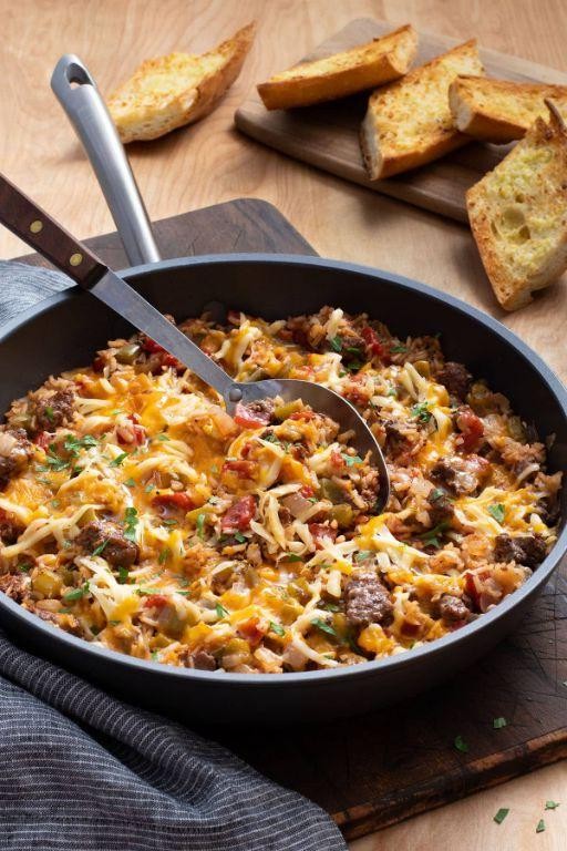 Cheesy One Skillet Ground Beef and Rice