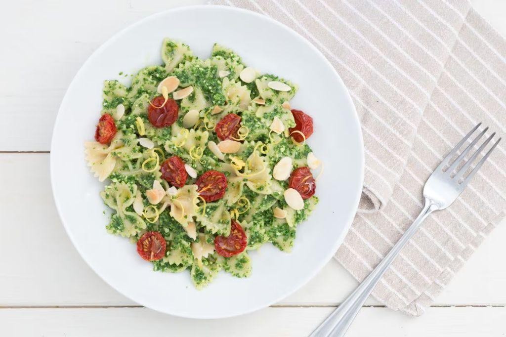 Cherry Tomato and Arugula Pasta with Lemon