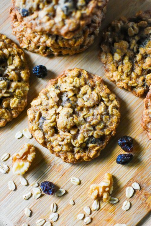 Chewy Oatmeal Walnut Spice Cookies