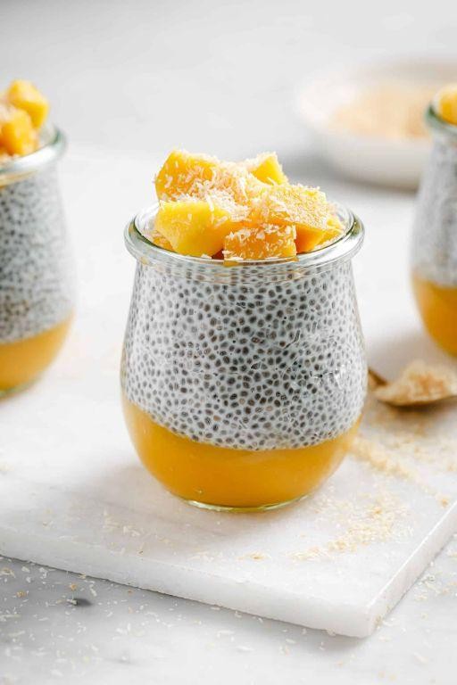 Chia Pudding with Coconut and Mango
