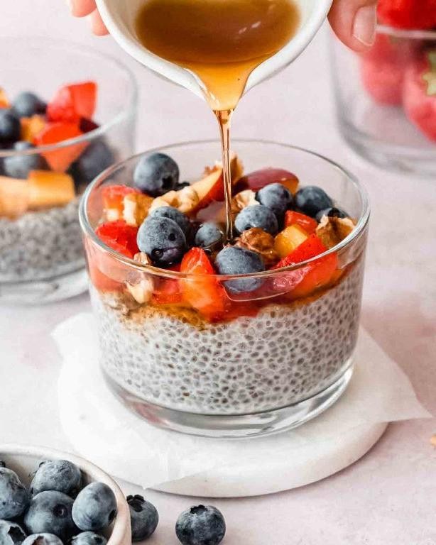 Chia Seed Pudding with Almond Milk and Honey