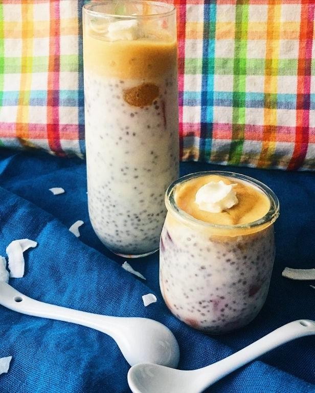 Chia Seed Pudding with Kefir and Mango