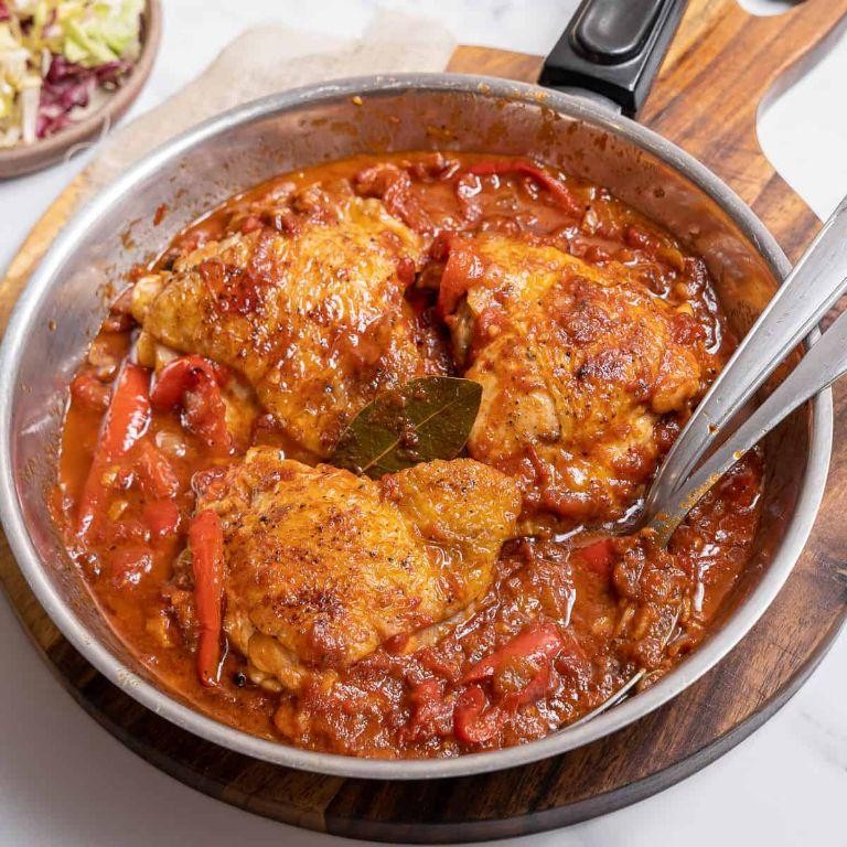 Chicken Chilindrón with Red Peppers and Ham