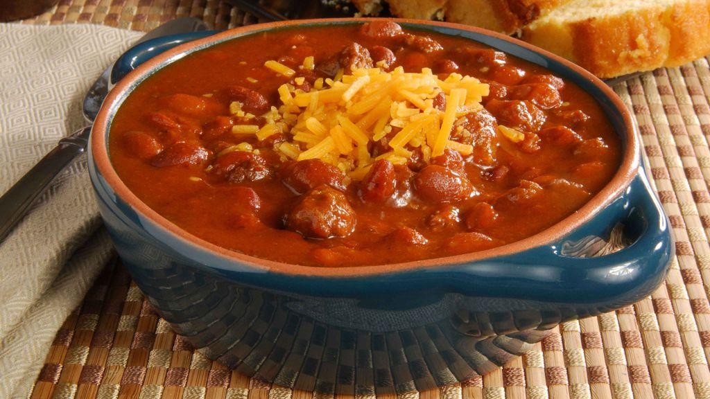 Chili Con Carne with Cheddar Cheese