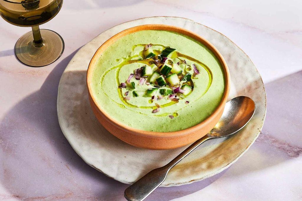 Chilled Cucumber and Dill Soup