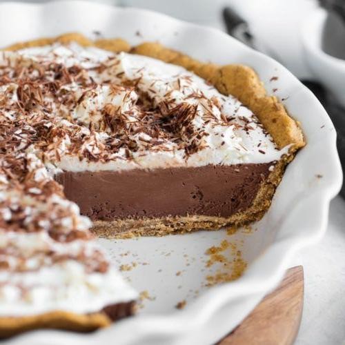 Chocolate Cashew Cream Pie