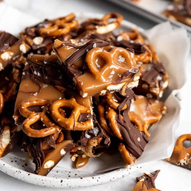 Chocolate-Covered Pretzel Bark