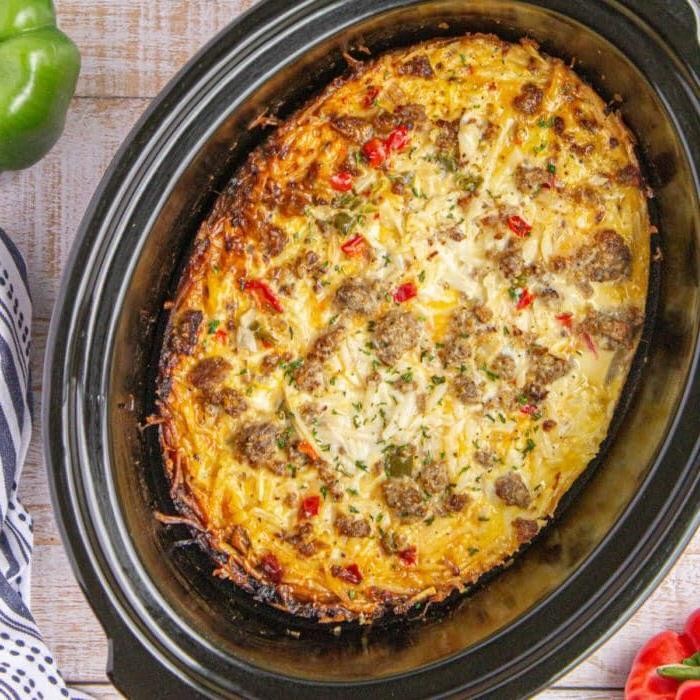 Christmas Crockpot Sausage and Egg Quiche